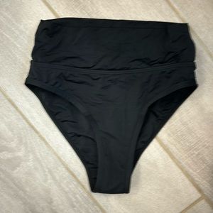 Knix for teen black high waist bathing suit bottoms. Size small EUC